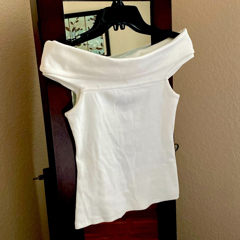 Off the shoulder knit white top size XS